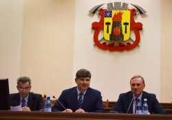 Луганский горсовет пишет письма Януковичу о поддержке его позиции в вопросах евроинтеграции от имени всех луганчан