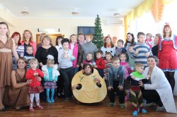Луганские студенты устроили праздник для детей-инвалидов