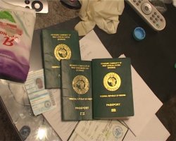 В Луганске у нигерийского студента нашли 3 паспорта на разные имена