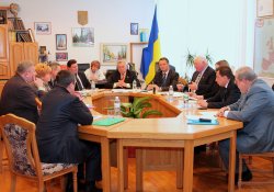В Луганске руководители вузов обсудили проблемы и перспективы трудоустройства выпускников