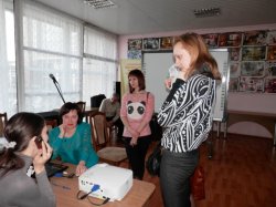 Луганские педагоги обсудили влияние масс-медиа на жизнь общества и основы медиаграмотности для учеников
