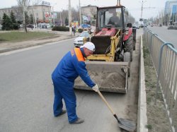 В Луганске начали готовить дороги к ремонту
