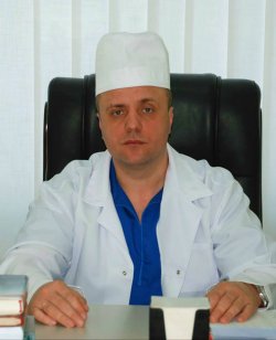 Луганские хирурги оперируют щитовидку без разреза (ФОТО)