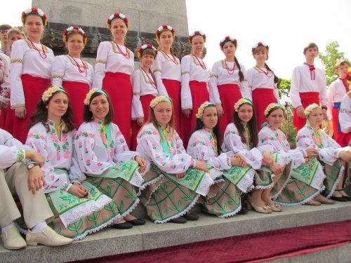 Луганчане победили на Всеукраинском фестивале «Дзвени, бандуро!» (ФОТО)