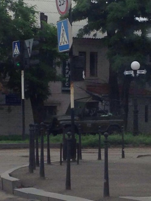 День огня и дыма. Луганск под обстрелом (ФОТО, ВИДЕО)
