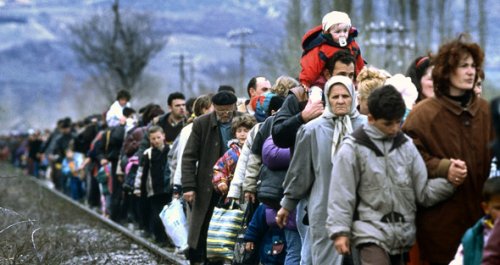 Помощь беженцам по «101»: Хотите уехать из Луганска? – садитесь в поезд, а коридора пока не существует