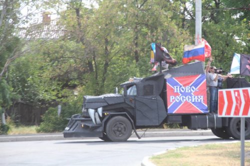 День города в «столице» ЛНР. Шокирующие фото