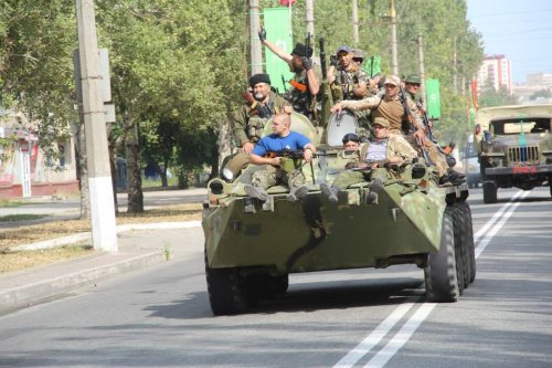 День города в «столице» ЛНР. Шокирующие фото