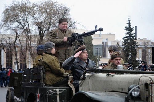 Почему луганчане сами звали войну в свои дома