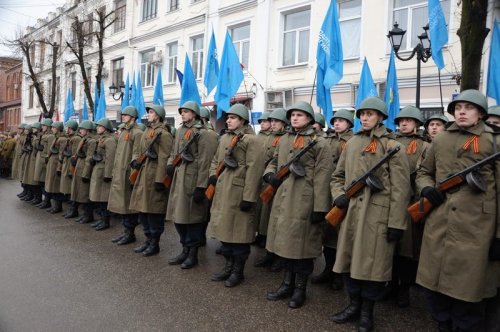 Почему луганчане сами звали войну в свои дома