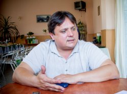 На Луганщине 104-й избирательный округ открыли специально, чтобы на нем победил бизнесмен из Донецка Игорь Мартыненков?