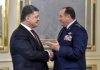 Порошенко рассказал, как можно «остановить трагедию в Донбассе» 