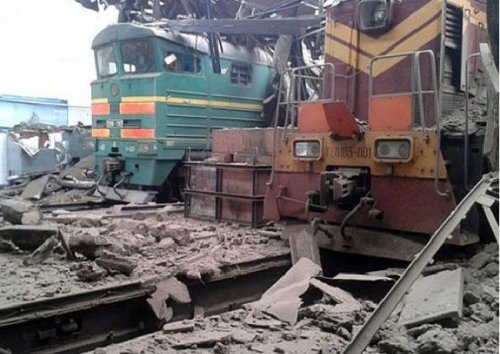 Разрушенный вокзал в Дебальцево (ФОТО)