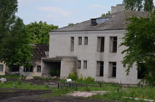 Поселок Крымское после обстрелов (фото)