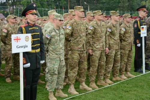 В Украине стартовали масштабные военные учения с армией США (фото)