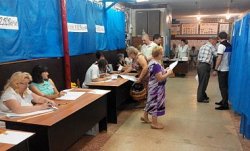 Довыборы в Чернигове: фальшивые журналисты, поддельные печати, «титушки» и «йовбаки»