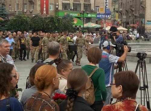 В Киеве простились с волонтером Эндрю (фото)