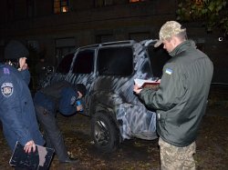 Неизвестные сожгли автомобиль главы Лисичанского избиркома