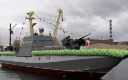 В Киеве состоялся спуск на воду первого бронекатера "Гюрза-М"