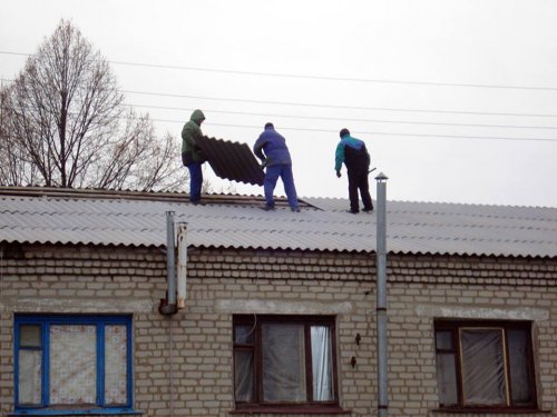 В Сватово продолжаются восстановительные работы (фото)