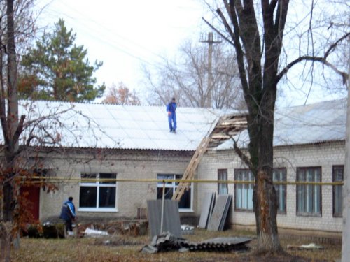 В Сватово продолжаются восстановительные работы (фото)