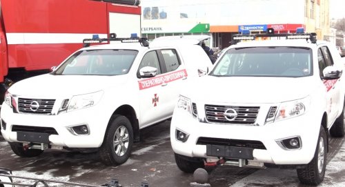 Автопарк спасателей Луганщины пополнили 10 новых спецавтомобилей 