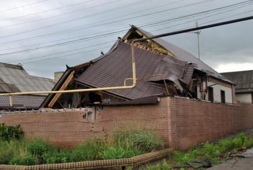 В прифронтовой Марьинке повреждены 20 домов из-за обстрела 