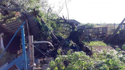 Последствия урагана в Сватово (фото)