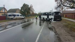 Под Киевом столкнулись пассажирские автобусы 