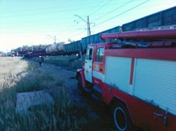 В Днепре с рельсов сошли 11 вагонов грузового поезда 