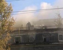 В оккупированном Луганске произошел пожар на территории бывшего хлебокомбината