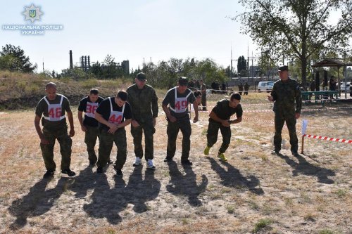 На Луганщине состоялись полицейские соревнования по служебному двоеборью