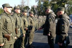 В воинских частях Восточного ОТО определяют профессионализм гвардейцев