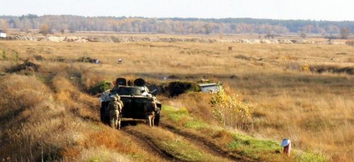 93-я отдельная механизированная бригада показала учения механизированных и танковых подразделений