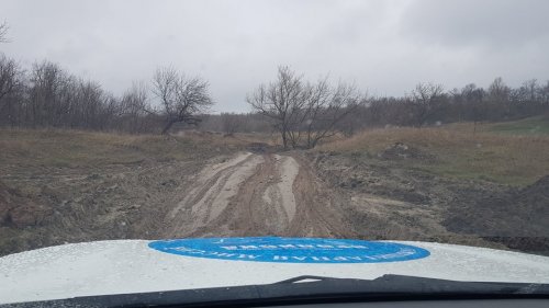 Боевики обстреляли Травневое (фото последствий)