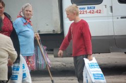 В Луганской области от имени нардепа Шахова подкупают избирателей. Под присмотром полиции?