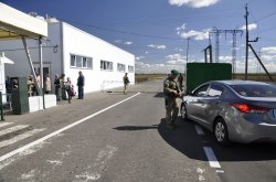 С 1 июня все КПВВ в Луганской и Донецкой областях переходят на летний график