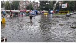 В Киеве на 8 августа объявили штормовое предупреждение